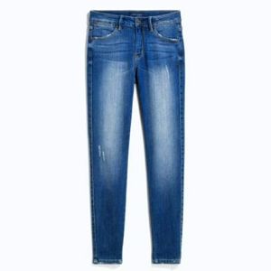 JUST USARhea Skinny Distressed Jean